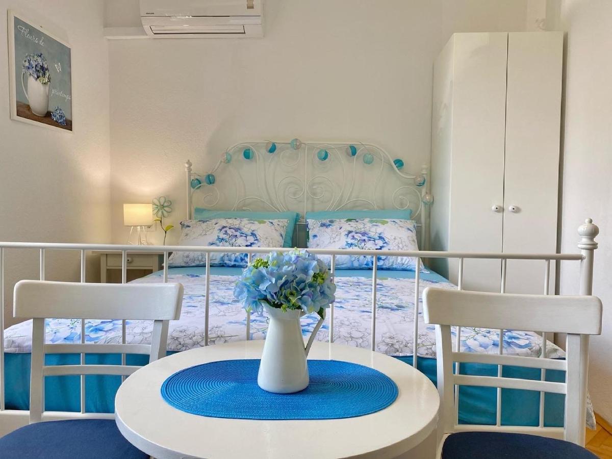 Apartmani Marko Tučepi Esterno foto