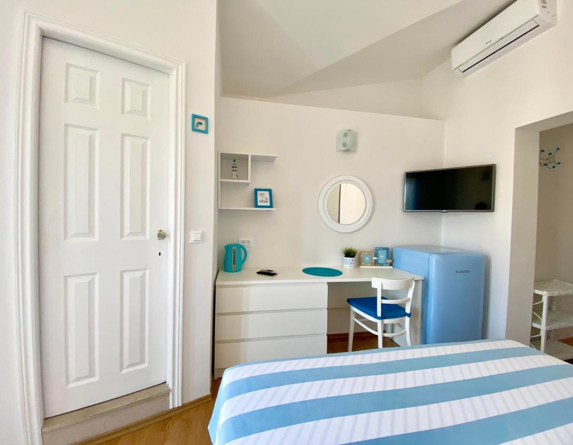 Apartmani Marko Tučepi Esterno foto