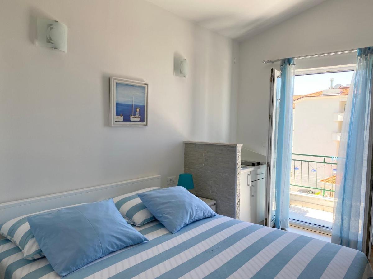 Apartmani Marko Tučepi Esterno foto