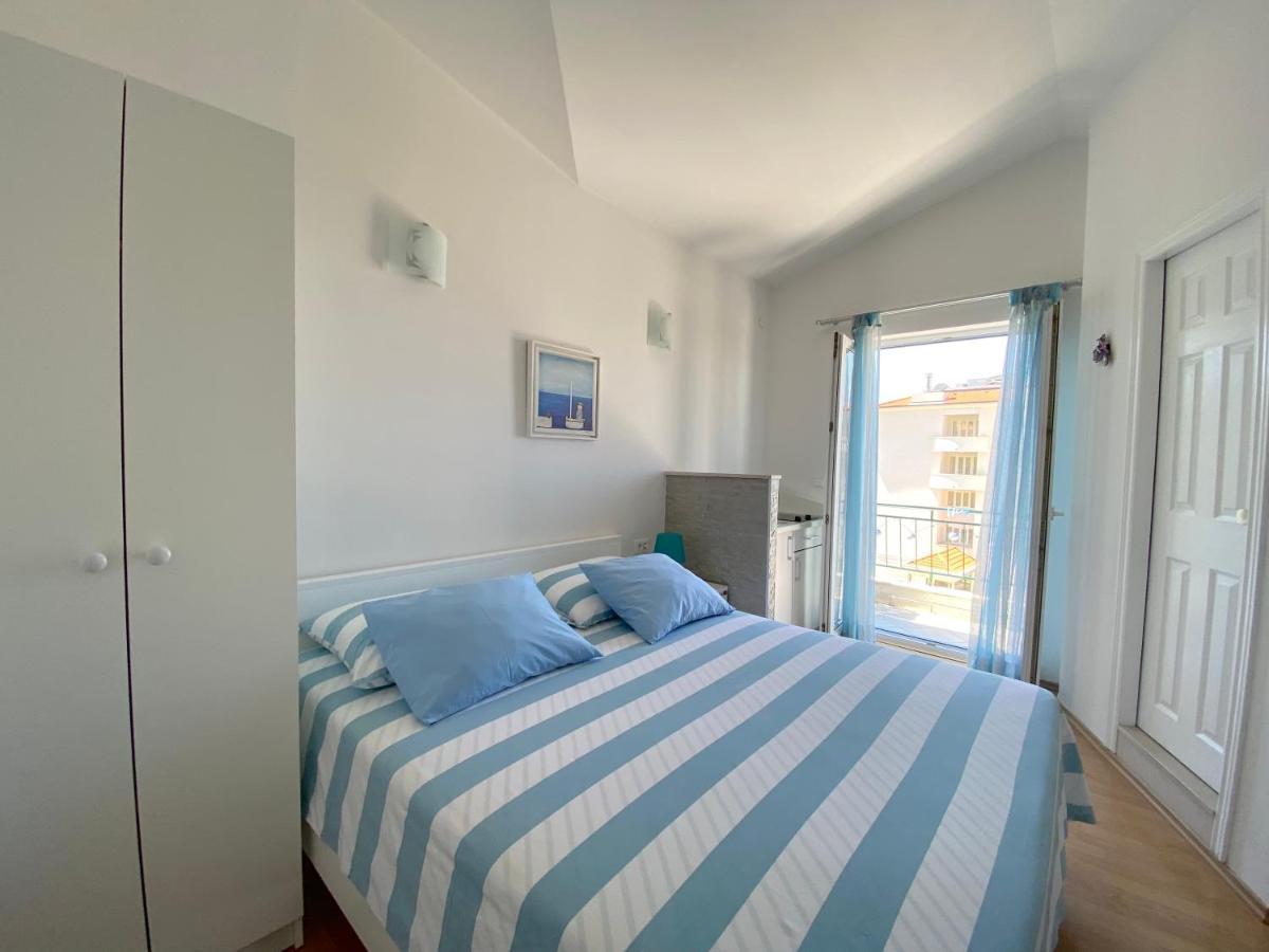 Apartmani Marko Tučepi Esterno foto