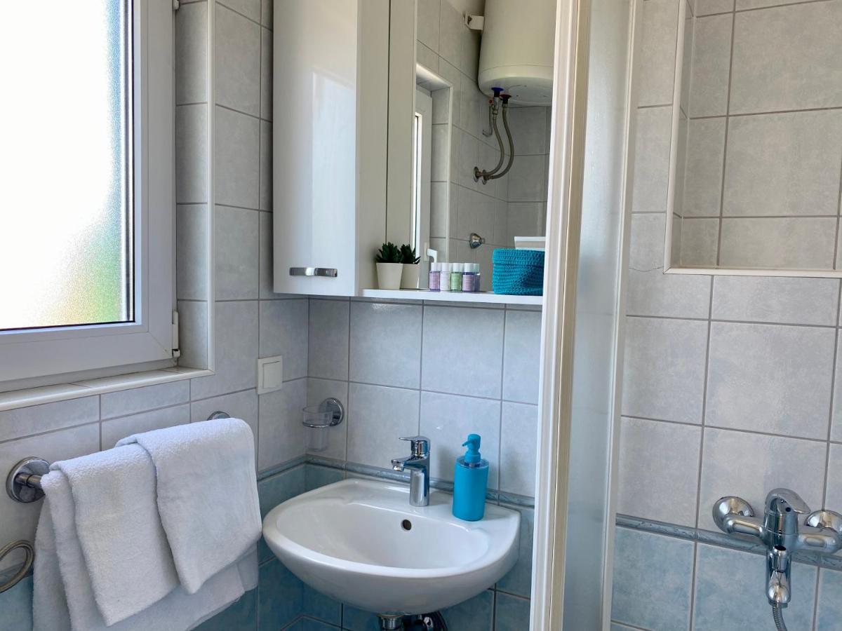 Apartmani Marko Tučepi Esterno foto
