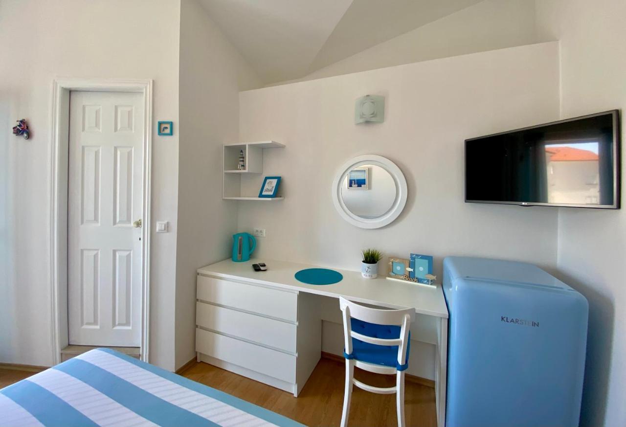 Apartmani Marko Tučepi Esterno foto