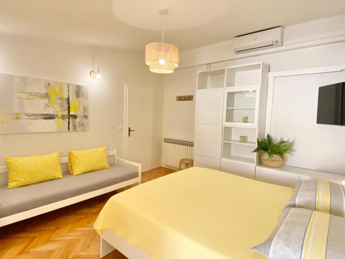 Apartmani Marko Tučepi Esterno foto