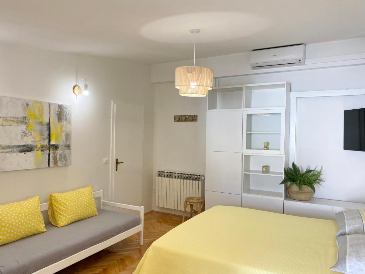 Apartmani Marko Tučepi Esterno foto