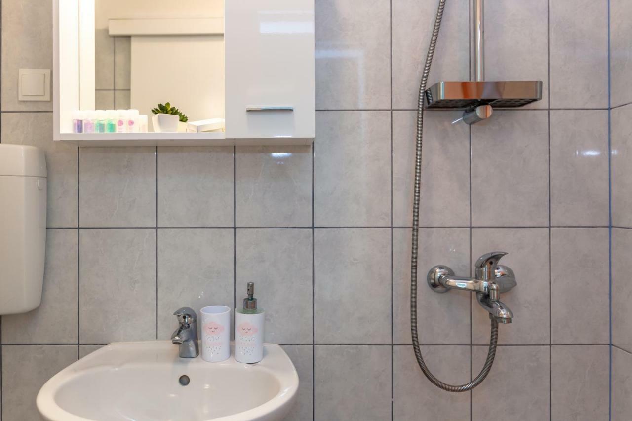Apartmani Marko Tučepi Esterno foto
