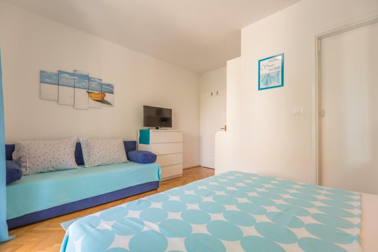 Apartmani Marko Tučepi Esterno foto
