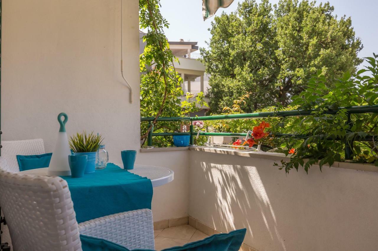 Apartmani Marko Tučepi Esterno foto